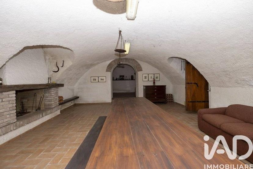 Villa unifamiliare piazza castello 11, Inverno, Inverno e Monteleone — foto 2 di 26