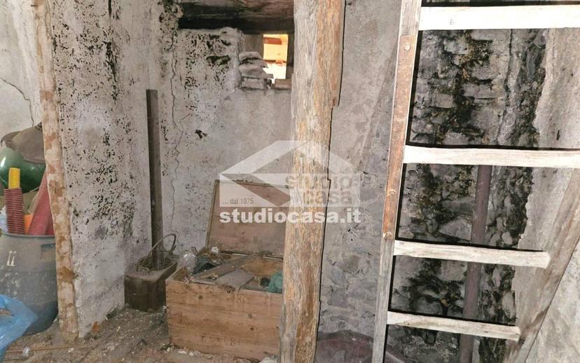 Rustico, da ristrutturare, 80 m², Noriglio, Collina Est, Rovereto — foto 4 di 12