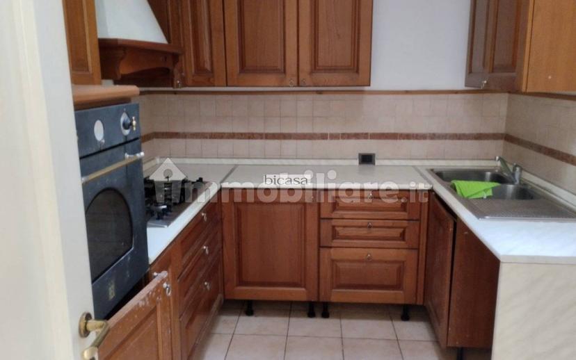Villa unifamiliare, buono stato, 388 m², Colle Ardizio, Pesaro — foto 8 di 37