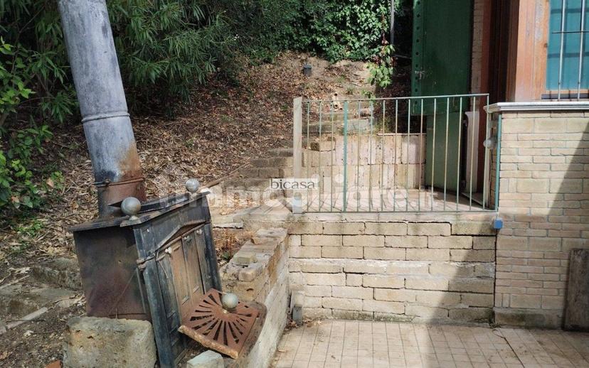 Villa unifamiliare, buono stato, 388 m², Colle Ardizio, Pesaro — foto 28 di 37