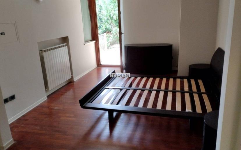 Villa unifamiliare, buono stato, 388 m², Colle Ardizio, Pesaro — foto 9 di 37