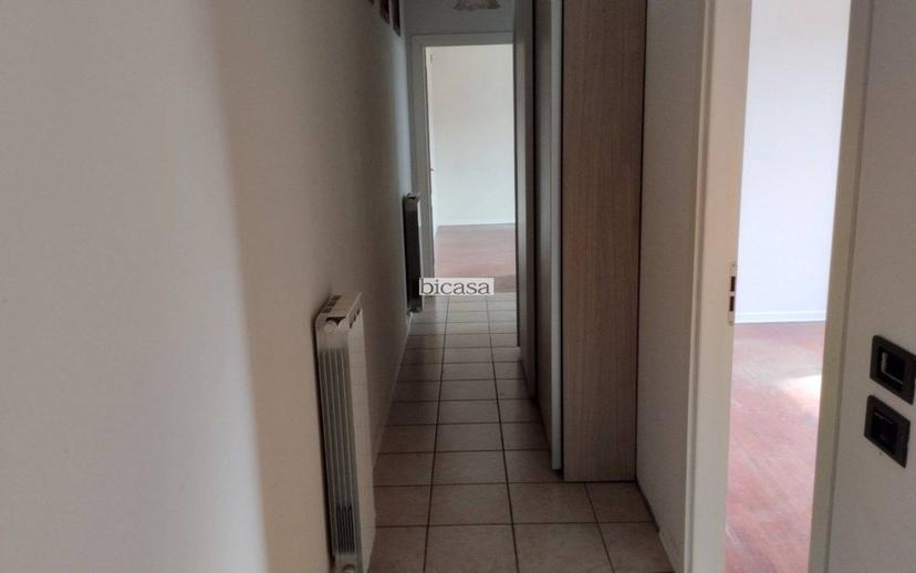 Villa unifamiliare, buono stato, 388 m², Colle Ardizio, Pesaro — foto 24 di 37