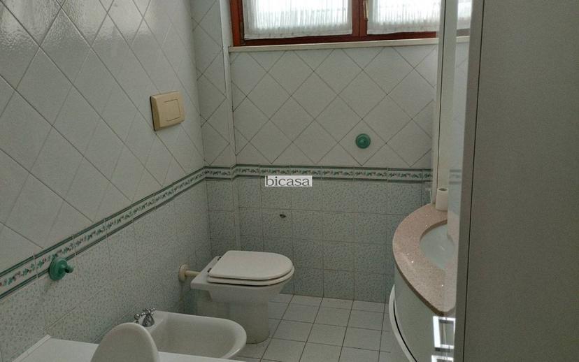 Villa unifamiliare, buono stato, 388 m², Colle Ardizio, Pesaro — foto 5 di 37
