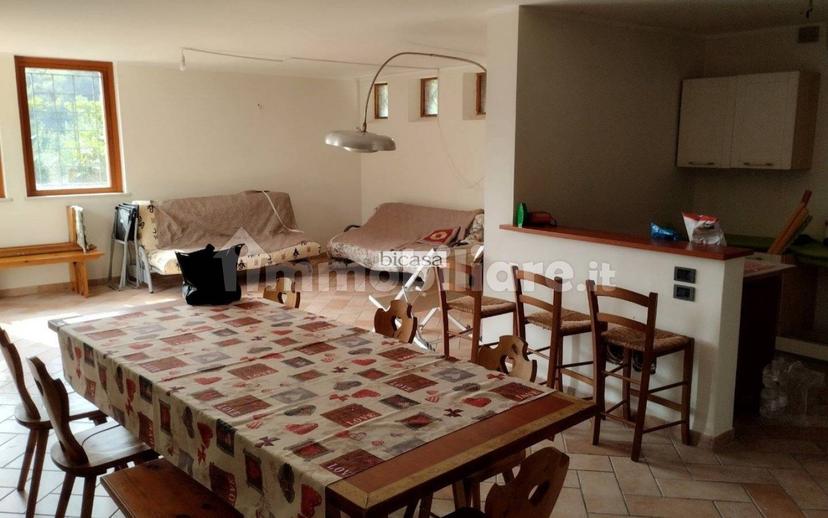 Villa unifamiliare, buono stato, 388 m², Colle Ardizio, Pesaro — foto 25 di 37