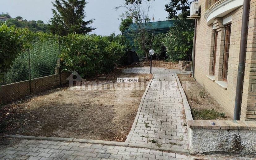 Villa unifamiliare, buono stato, 388 m², Colle Ardizio, Pesaro — foto 17 di 37
