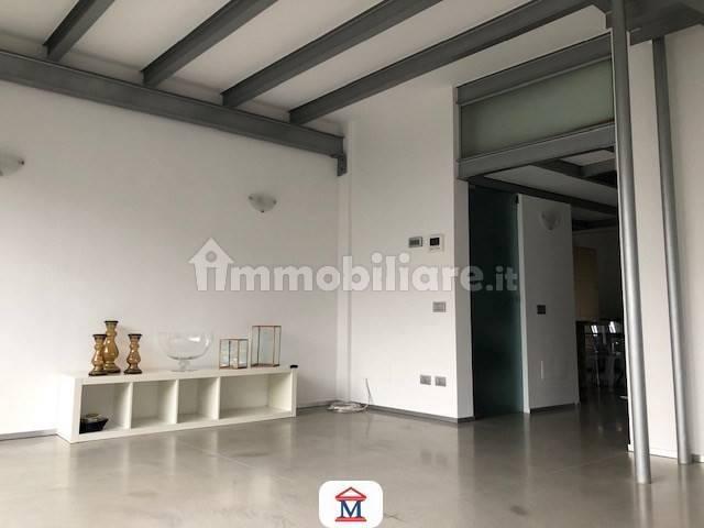 Bilocale ottimo stato, Centro, Alzano Lombardo — foto 11 di 20