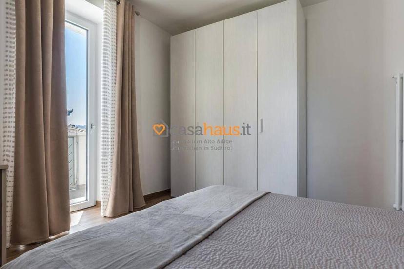 Villa bifamiliare, ottimo stato, 750 m², Tuenno, Ville d'Anaunia — foto 2 di 39