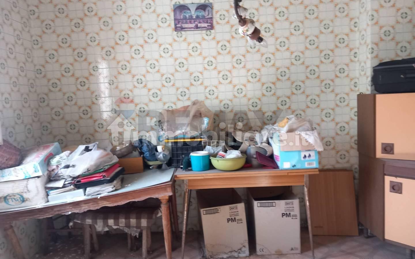 Terratetto unifamiliare 100 m², da ristrutturare, Modica Bassa, Modica