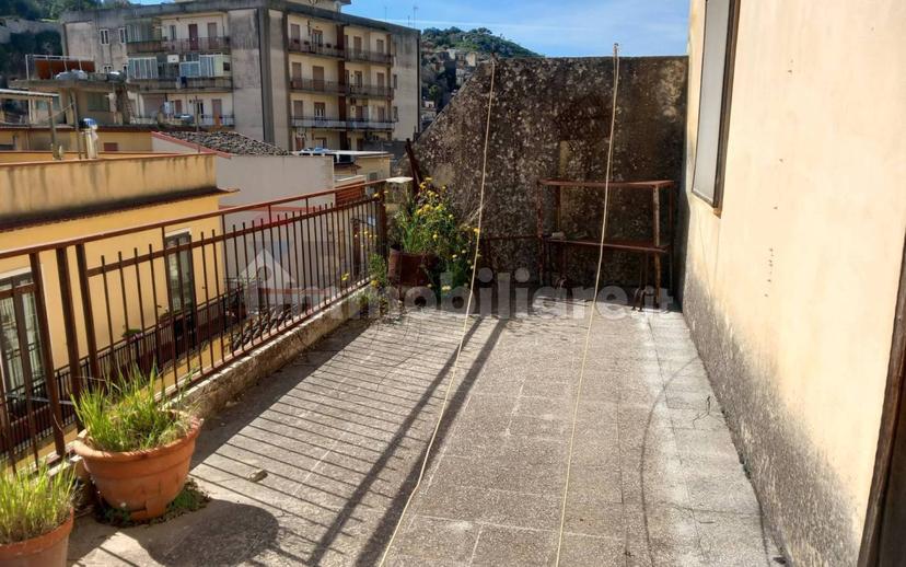 Terratetto unifamiliare 100 m², da ristrutturare, Modica Bassa, Modica — foto 9 di 24