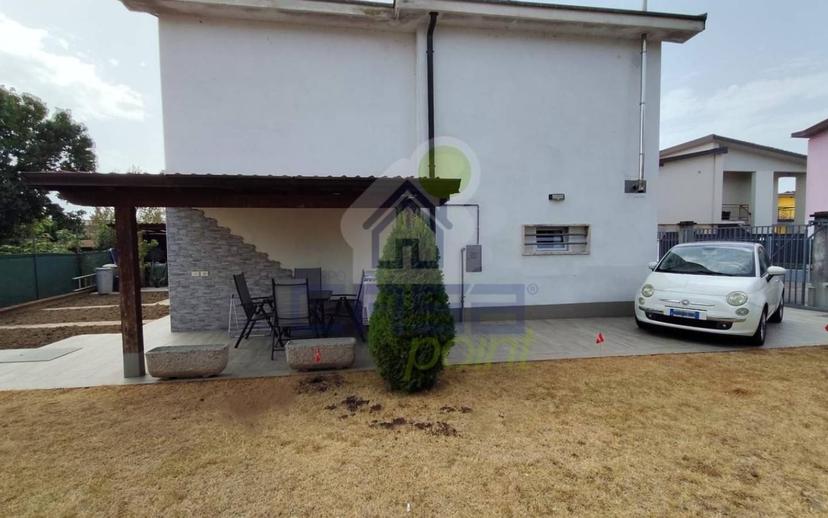 Terratetto unifamiliare 120 m², ottimo stato, Fombio — foto 13 di 19