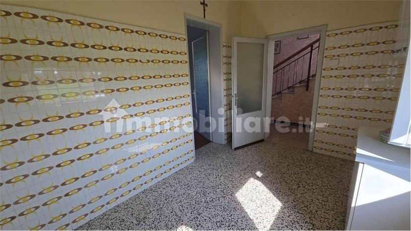 Rustico Strada Statale Goitese, 299, Centro, Goito — foto 3 di 45