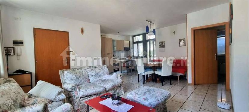 Appartamento via Santa Maria, 70, Centro Storico, Santa Maria, Rovereto — foto 3 di 31