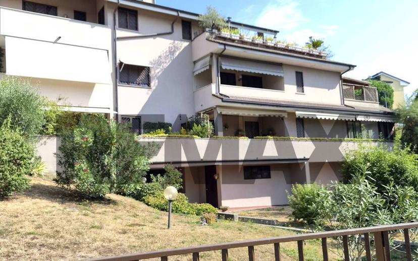 Trilocale via alla Cava 7, Lesmo