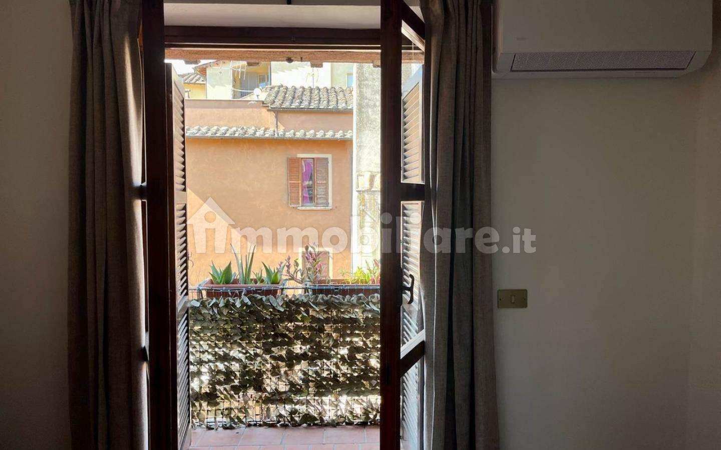 Bilocale ottimo stato, secondo piano, Centro Storico, Terni