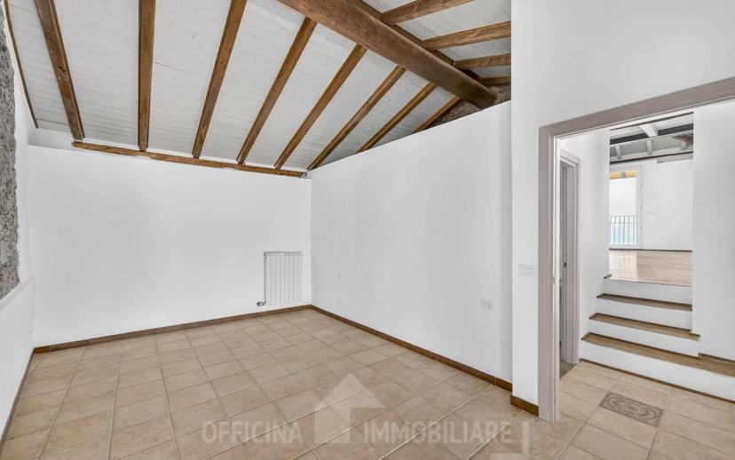 Trilocale ottimo stato, secondo piano, Centro, Musso — foto 17 di 27