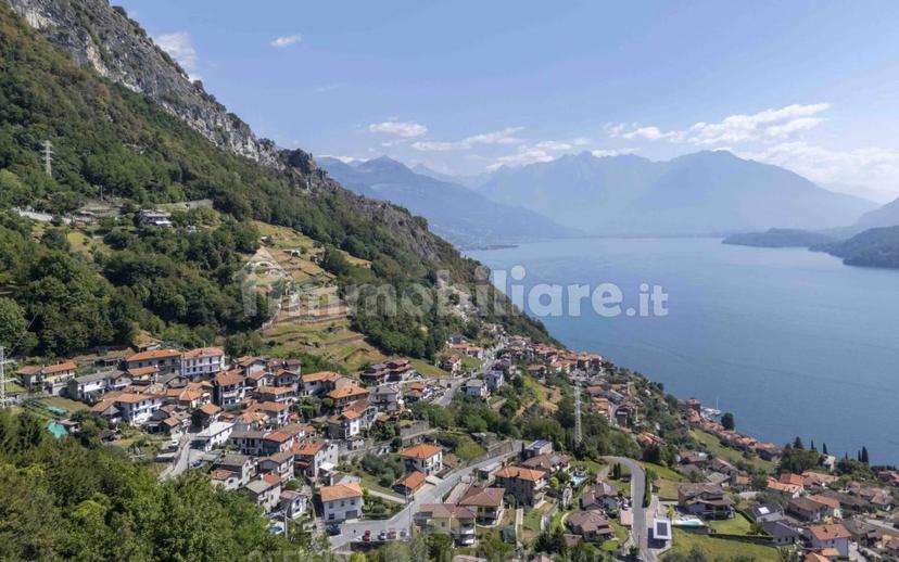 Trilocale ottimo stato, secondo piano, Centro, Musso — foto 6 di 27