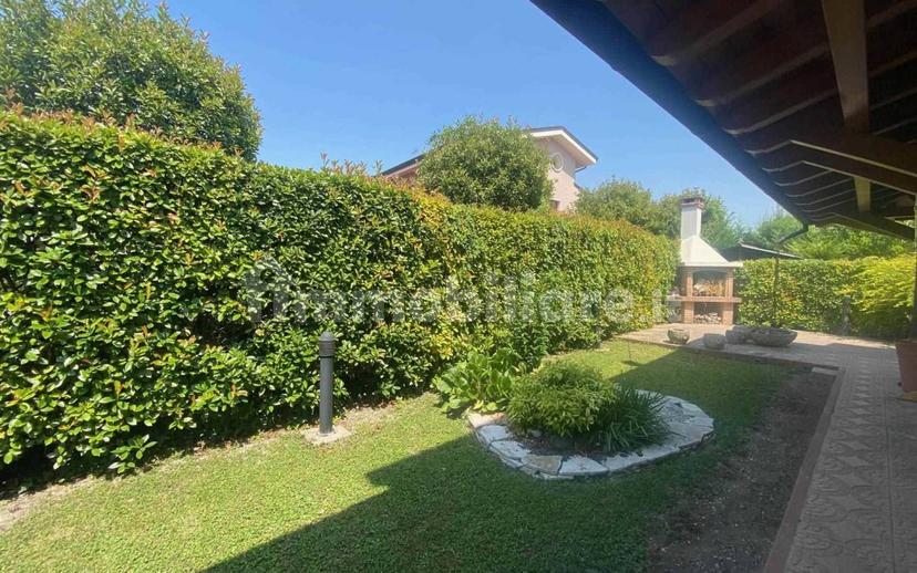 Villa bifamiliare, buono stato, 150 m², Centro, Pozzonovo — foto 2 di 28