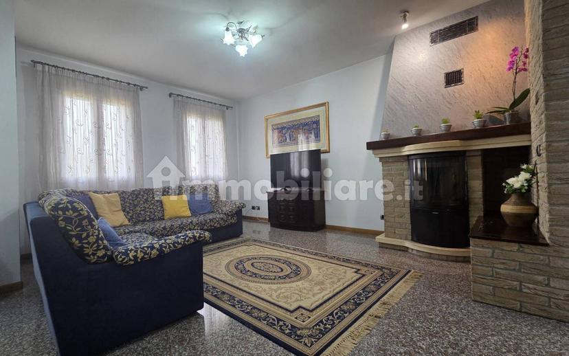 Villa a schiera 5 locali, ottimo stato, Centro, Scorzè