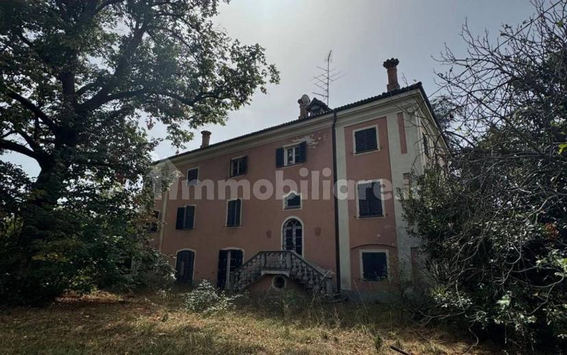 Villa plurifamiliare Strada Stradella, Novi Ligure — foto 48 di 57
