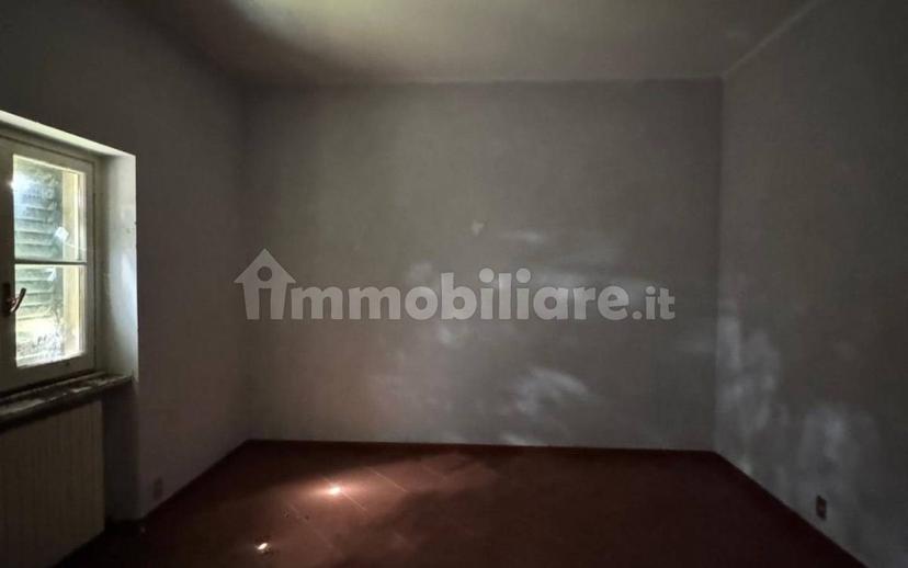 Villa plurifamiliare Strada Stradella, Novi Ligure — foto 10 di 57