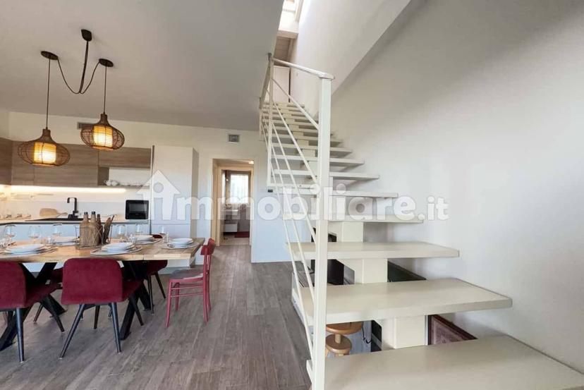 Trilocale via Miralago, Peschiera del Garda — foto 25 di 38