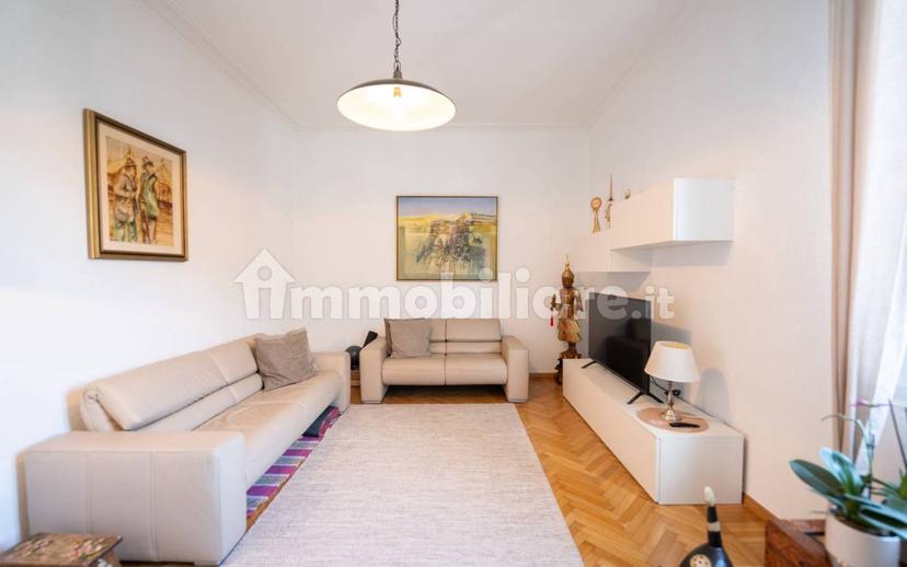 Appartamento piazza Giuseppe Mazzini, Gries - San Quirino, Bolzano — foto 28 di 51