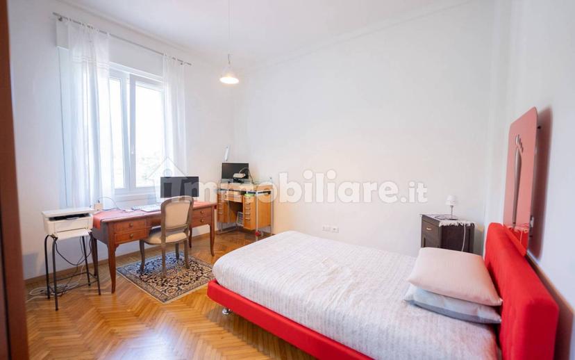 Appartamento piazza Giuseppe Mazzini, Gries - San Quirino, Bolzano — foto 18 di 51