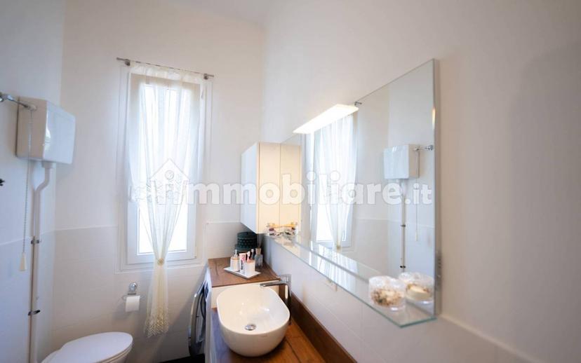Appartamento piazza Giuseppe Mazzini, Gries - San Quirino, Bolzano — foto 44 di 51