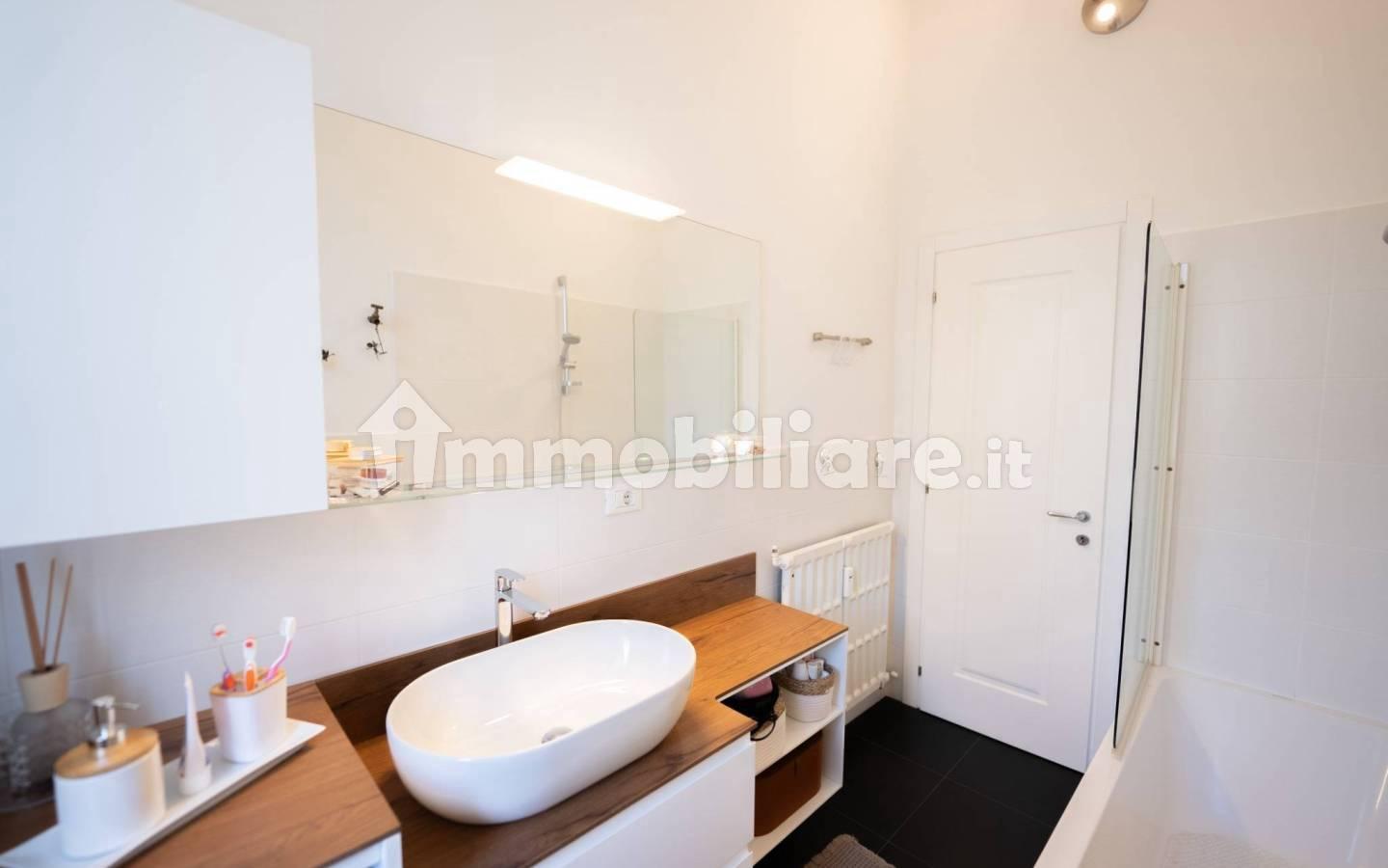Appartamento piazza Giuseppe Mazzini, Gries - San Quirino, Bolzano