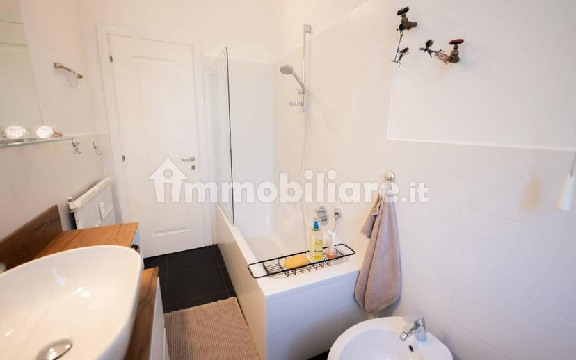 Appartamento piazza Giuseppe Mazzini, Gries - San Quirino, Bolzano — foto 14 di 51