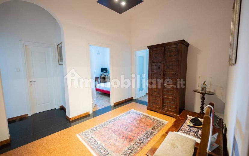 Appartamento piazza Giuseppe Mazzini, Gries - San Quirino, Bolzano — foto 2 di 51