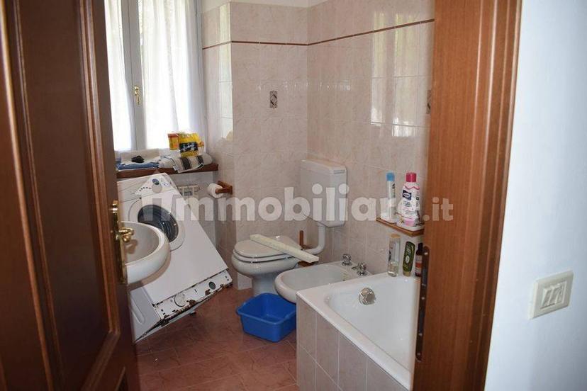 Trilocale via Papa Giovanni XXIII, Centro, Cornalba — foto 10 di 17