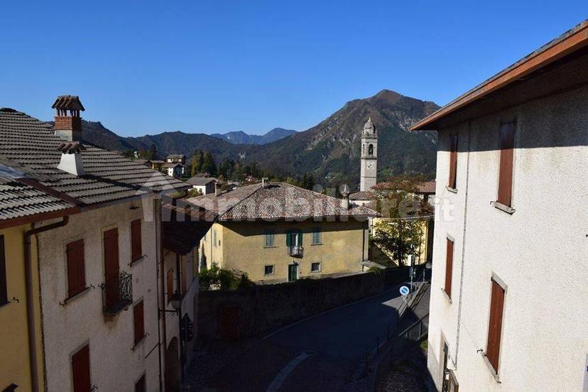 Trilocale via Papa Giovanni XXIII, Centro, Cornalba — foto 11 di 17
