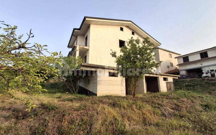 Villa a schiera 4 locali, nuova, Sant'Agata de' Goti — foto 18 di 25