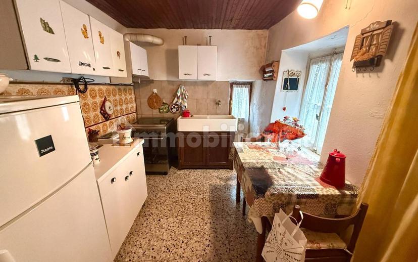 Terratetto unifamiliare via Regina, Centro, Musso — foto 11 di 15