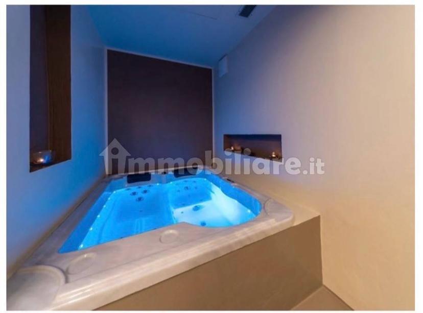 Bilocale vicolo Ortenstein 11, Centro, Merano — foto 6 di 19