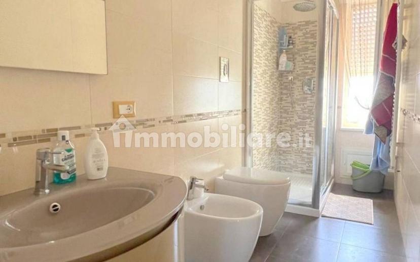 Appartamento via Mercadante, Ceglie Messapica — foto 16 di 28