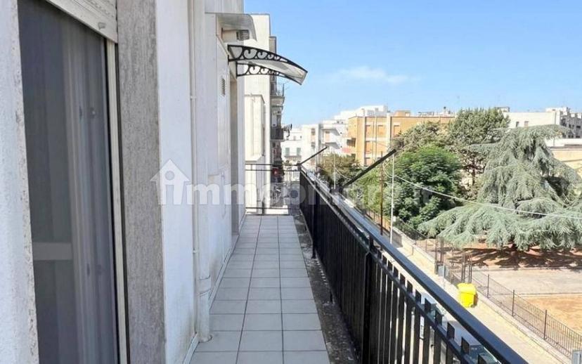 Appartamento via Mercadante, Ceglie Messapica — foto 17 di 28