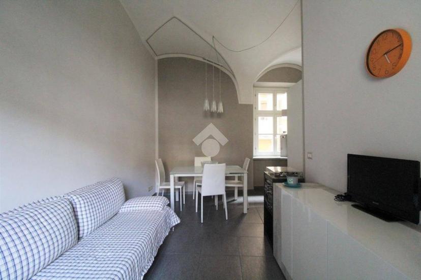 Trilocale via palazzo di città 4, Centro, Saluzzo — foto 6 di 16