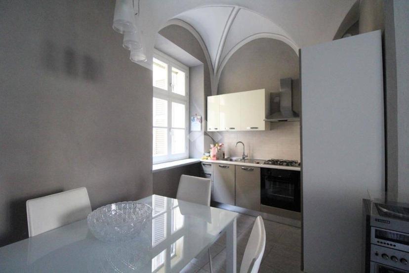 Trilocale via palazzo di città 4, Centro, Saluzzo — foto 11 di 16
