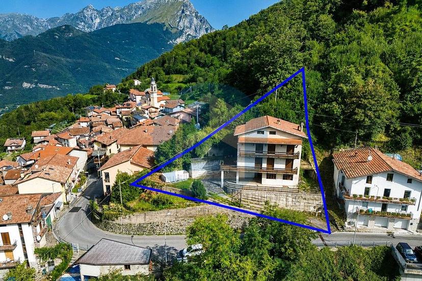 Villa unifamiliare via Alta Guardia, Astrio, Breno — foto 18 di 47