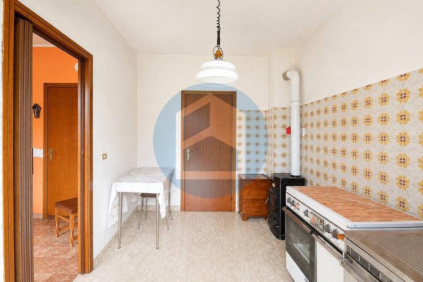 Villa unifamiliare via Alta Guardia, Astrio, Breno — foto 2 di 47