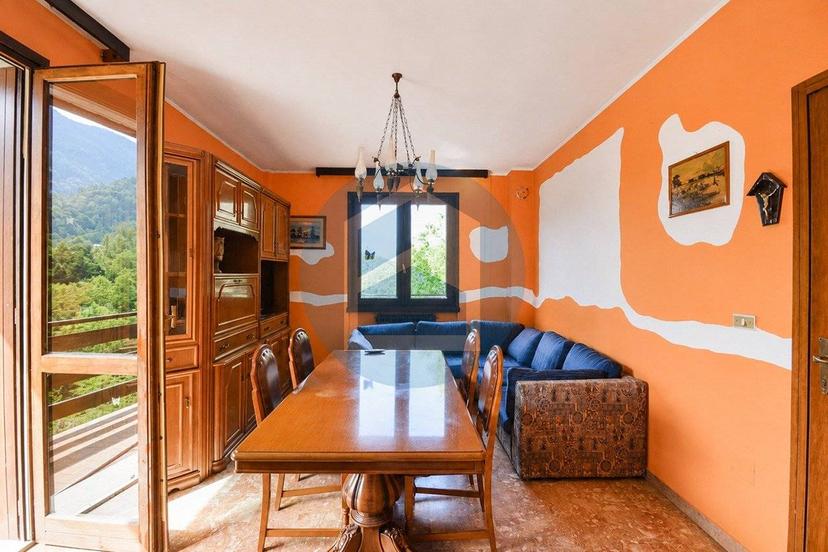 Villa unifamiliare via Alta Guardia, Astrio, Breno — foto 43 di 47