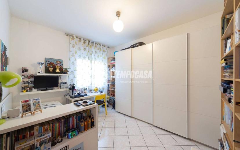 Trilocale via Giacomo Leopardi 4, Centro, Barzago — foto 8 di 31