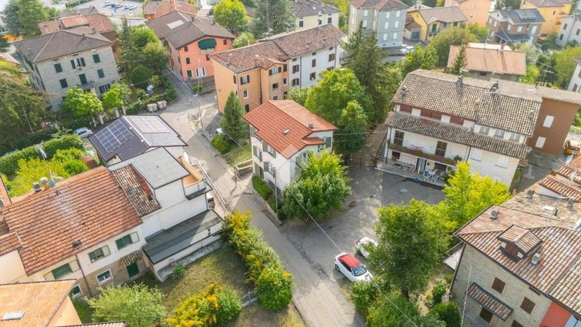 Terratetto unifamiliare via della Braglia 1, Centro, Casina — foto 7 di 30