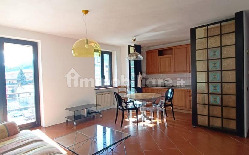 Quadrilocale via Maurizio Muller 29, Intra Centro Storico, Verbania — foto 10 di 20