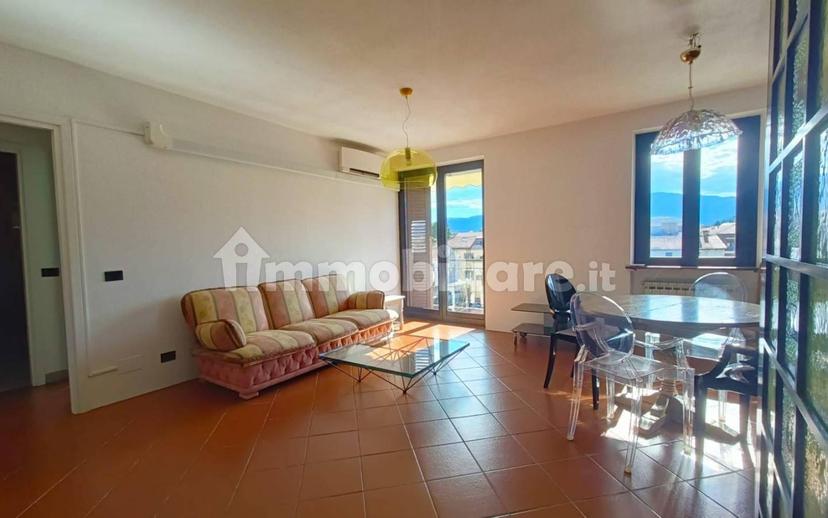 Quadrilocale via Maurizio Muller 29, Intra Centro Storico, Verbania — foto 15 di 20