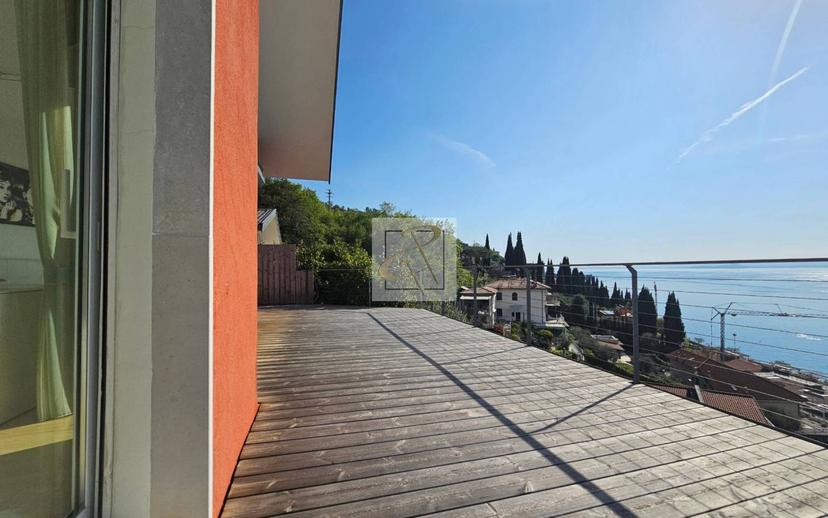 Villa unifamiliare Località Pozzol, Centro, Torri del Benaco — foto 28 di 39
