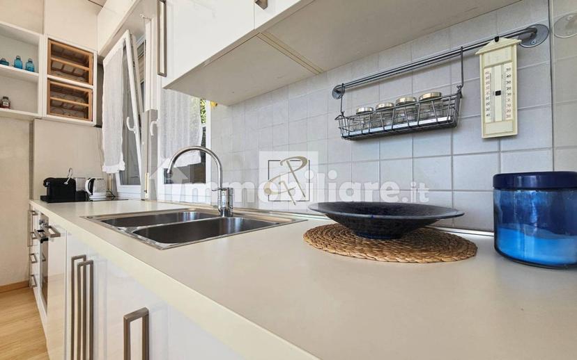 Villa unifamiliare Località Pozzol, Centro, Torri del Benaco — foto 36 di 39