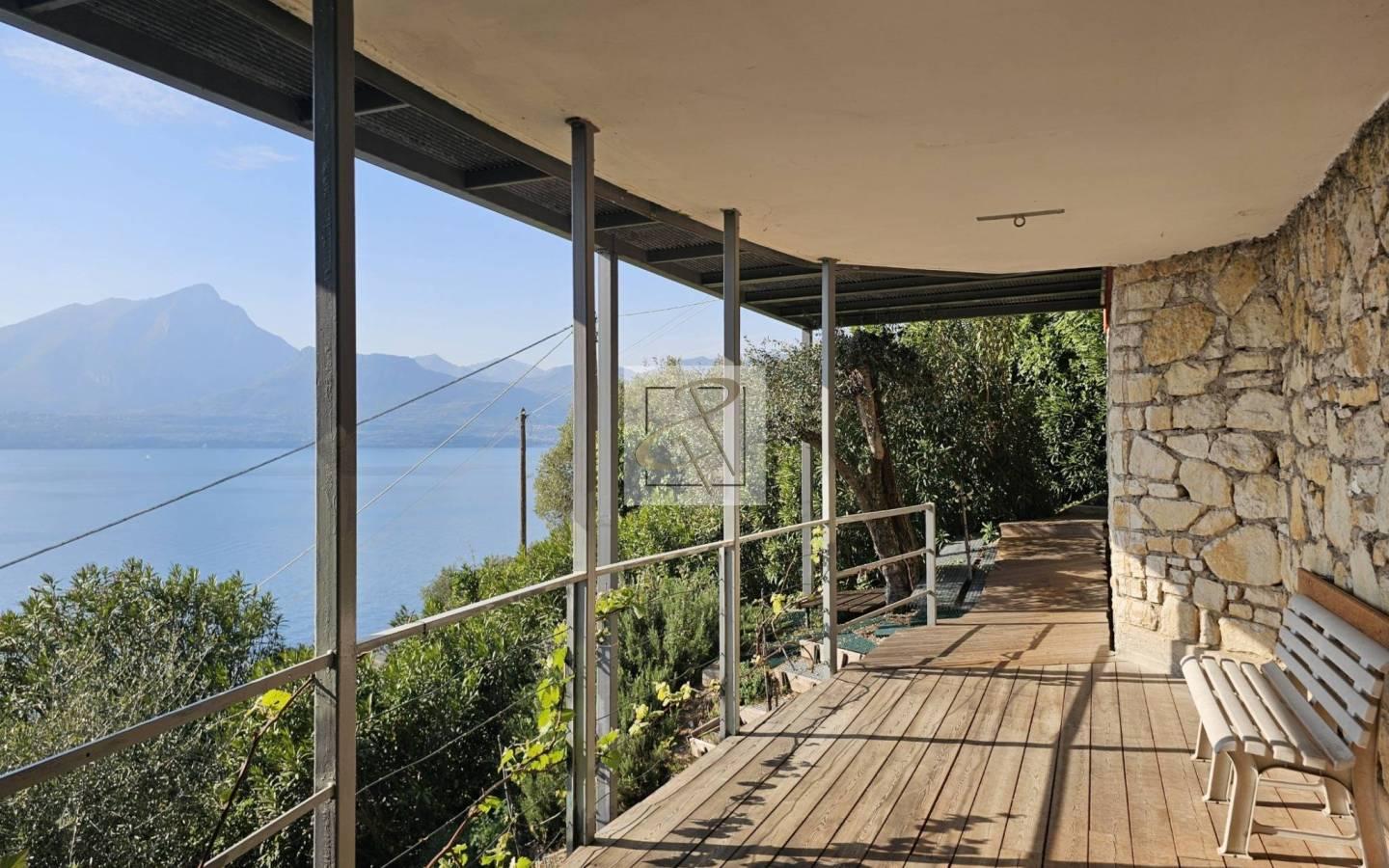 Villa unifamiliare Località Pozzol, Centro, Torri del Benaco